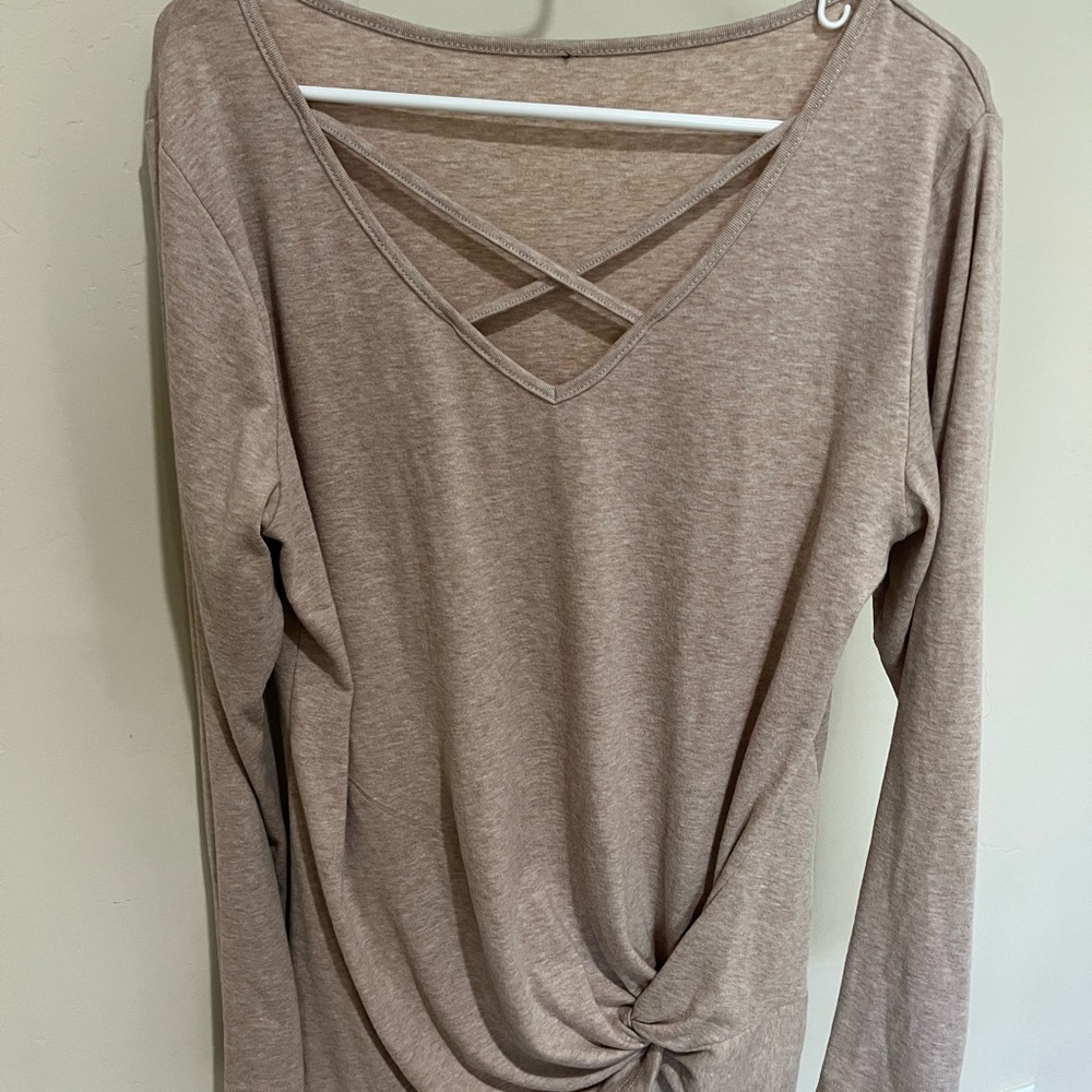Cross Key Hole - Long Sleeve Top